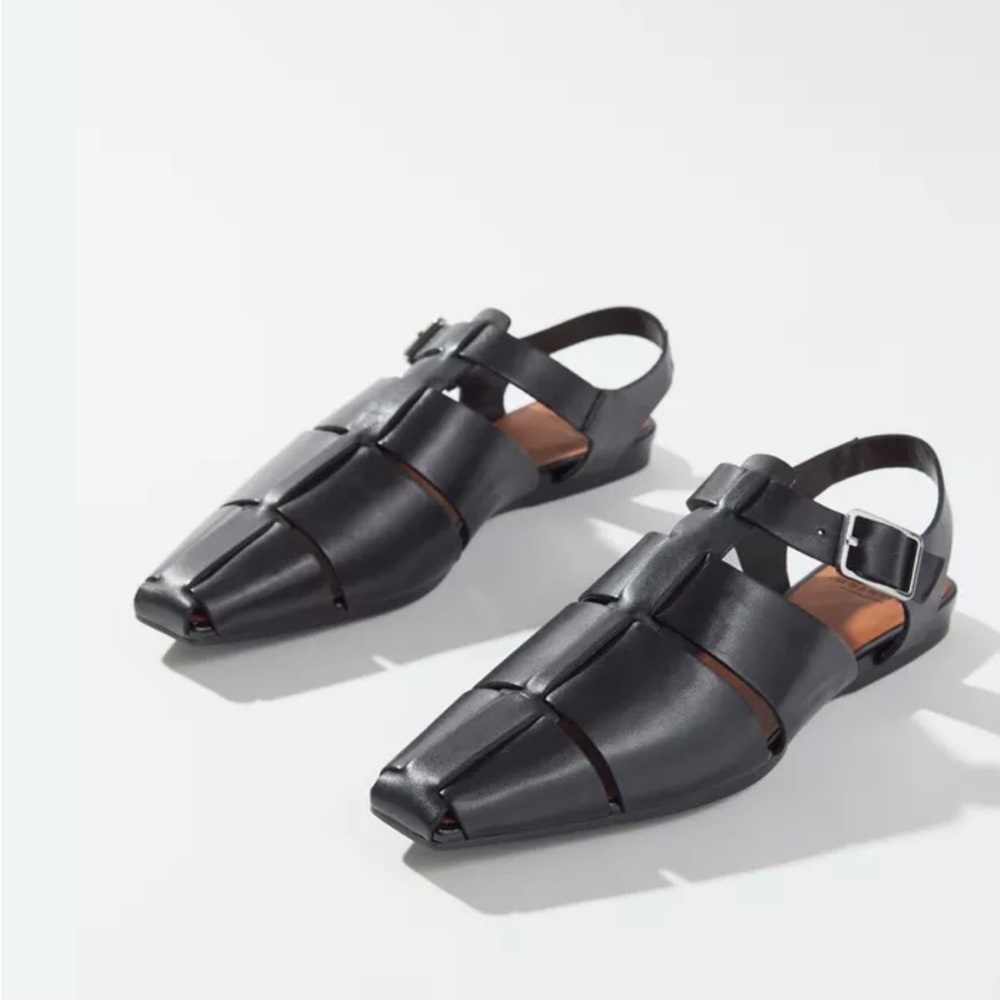Vagabond Black Women's fishermen sandal